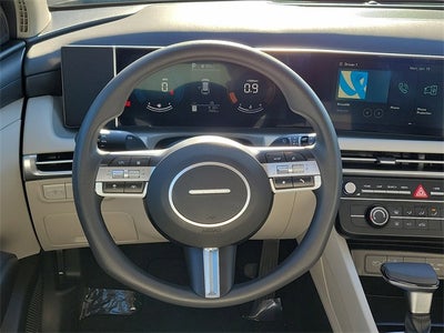 2025 Hyundai Tucson SE