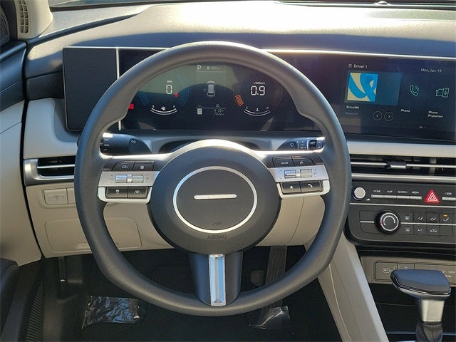 2025 Hyundai Tucson SE