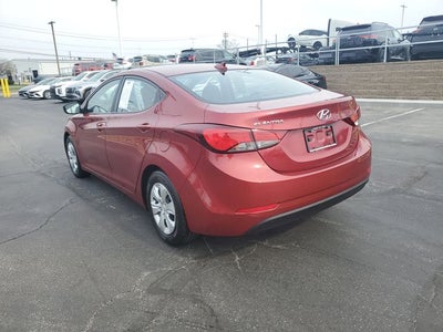 2016 Hyundai Elantra SE