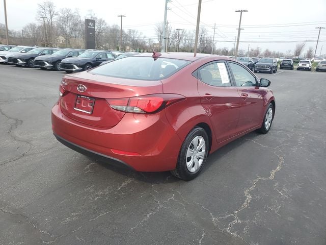 2016 Hyundai Elantra SE