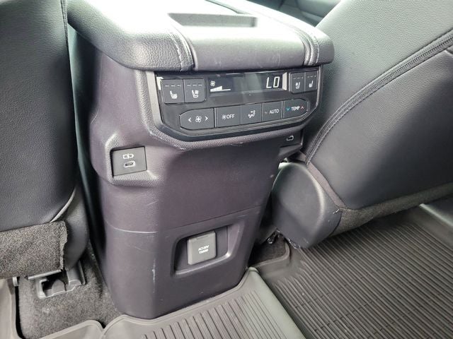 2024 Toyota Grand Highlander Hybrid MAX Platinum