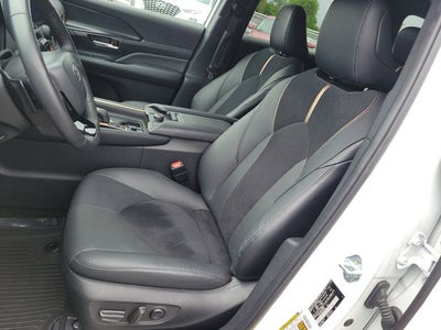 2024 Toyota Grand Highlander Hybrid MAX Platinum