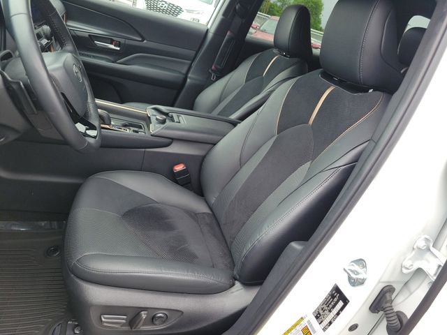 2024 Toyota Grand Highlander Hybrid MAX Platinum