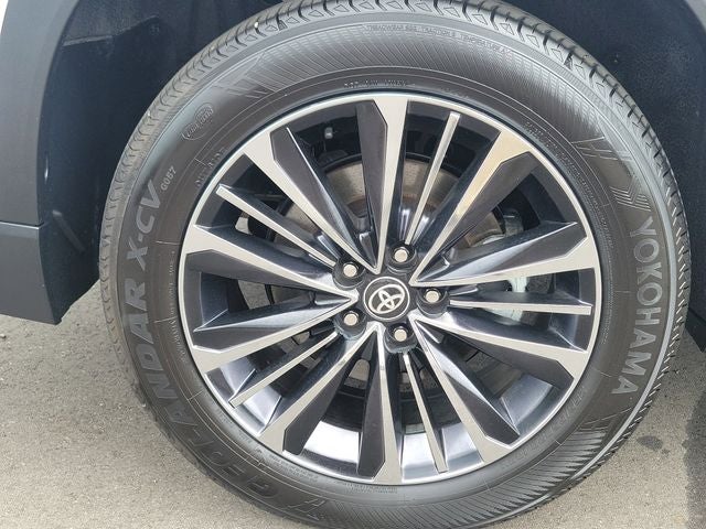 2024 Toyota Grand Highlander Hybrid MAX Platinum