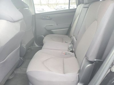 2022 Toyota Highlander L