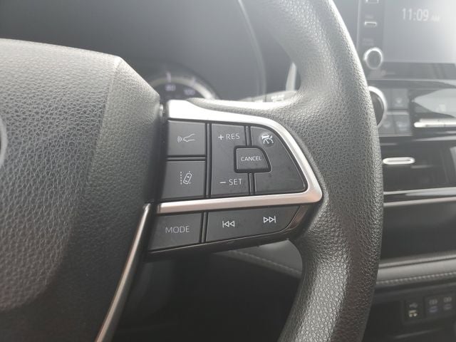 2022 Toyota Highlander L