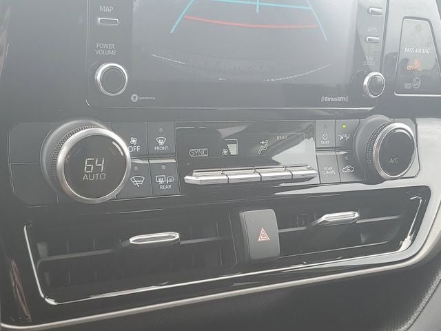 2022 Toyota Highlander L