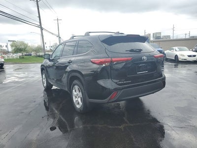 2022 Toyota Highlander L