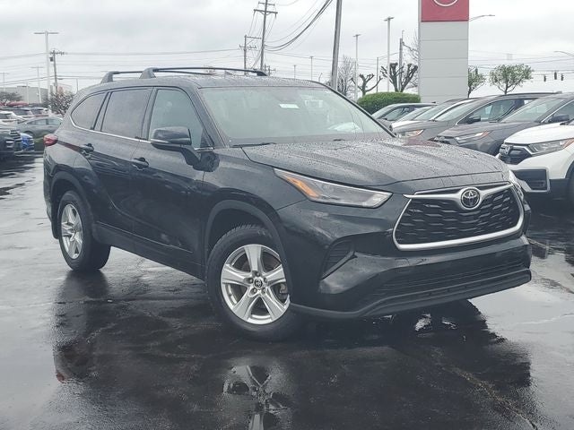 2022 Toyota Highlander L