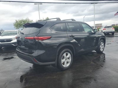 2022 Toyota Highlander L