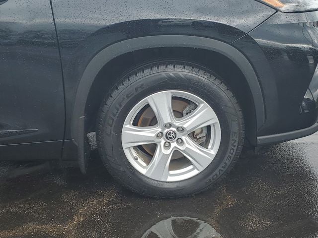 2022 Toyota Highlander L