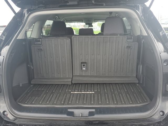 2022 Toyota Highlander L