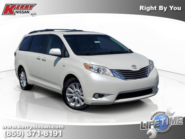 2017 Toyota Sienna XLE Premium 7 Passenger