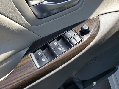 2017 Toyota Sienna XLE Premium 7 Passenger