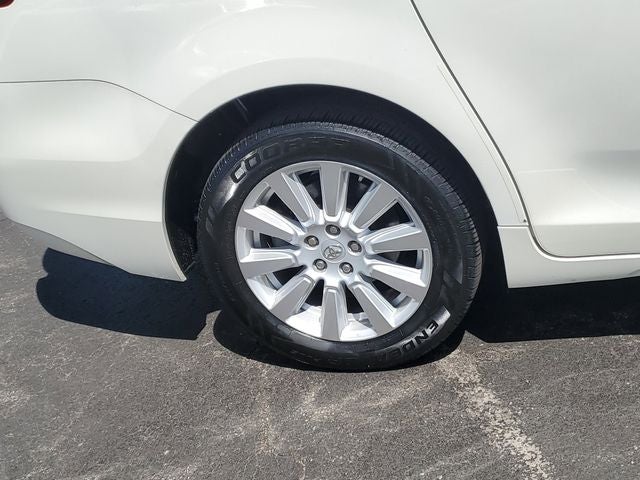 2017 Toyota Sienna XLE Premium 7 Passenger