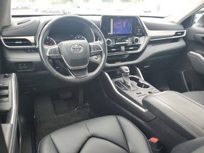 2024 Toyota Highlander XLE
