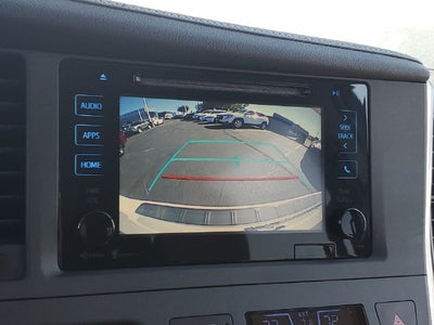 2015 Toyota Sienna XLE 8 Passenger
