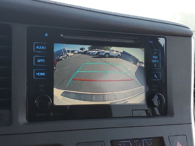 2015 Toyota Sienna XLE 8 Passenger