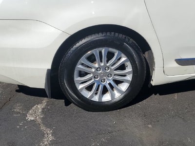 2015 Toyota Sienna XLE 8 Passenger