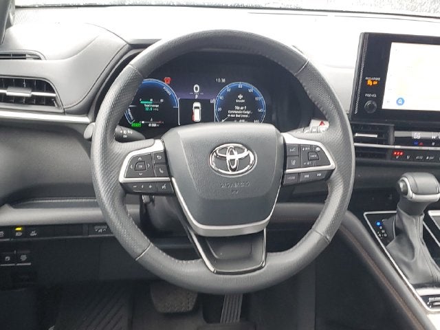 2025 Toyota Sienna Limited 7 Passenger