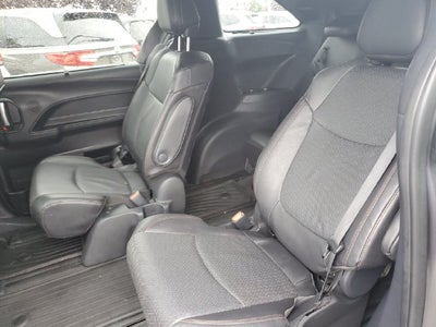 2025 Toyota Sienna Limited 7 Passenger