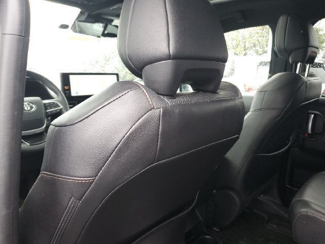 2025 Toyota Sienna Limited 7 Passenger