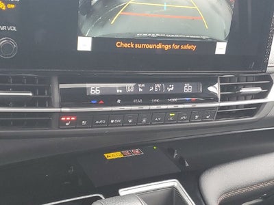 2025 Toyota Sienna Limited 7 Passenger