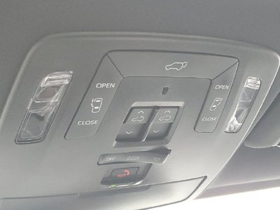 2025 Toyota Sienna Limited 7 Passenger