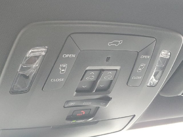 2025 Toyota Sienna Limited 7 Passenger