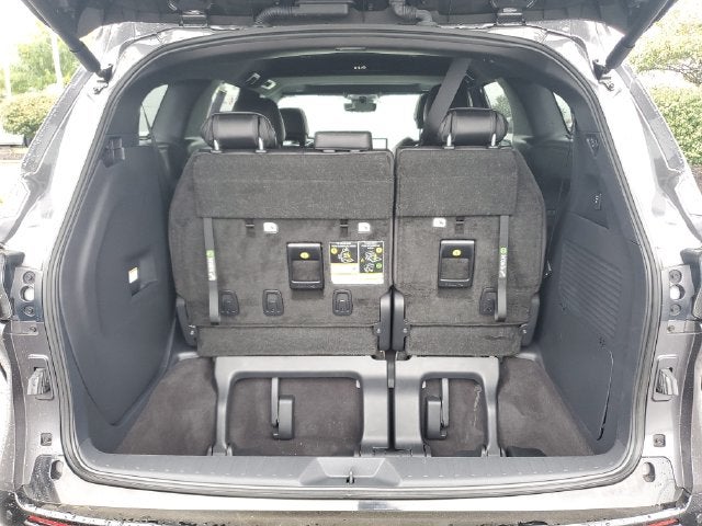 2025 Toyota Sienna Limited 7 Passenger