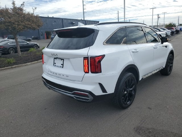 2022 Kia Sorento SX