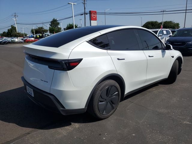 2026 Tesla Model Y Premium