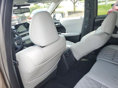 2022 Mitsubishi Outlander SEL