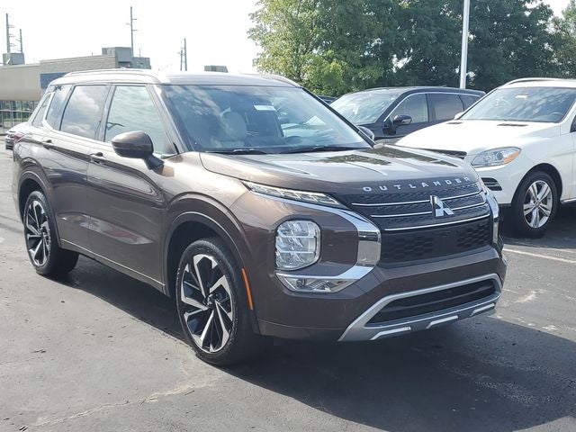2022 Mitsubishi Outlander SEL