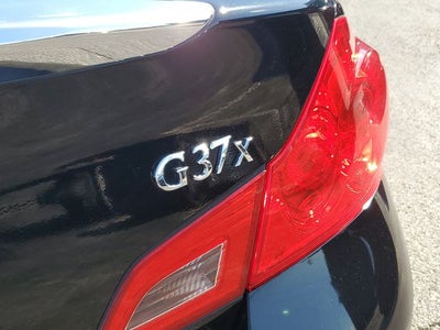 2013 INFINITI G37 X