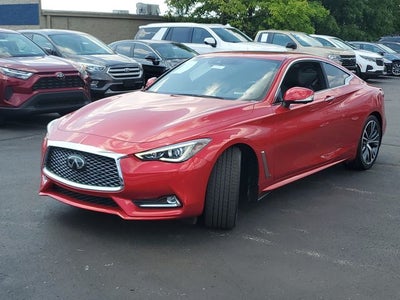 2022 INFINITI Q60 LUXE