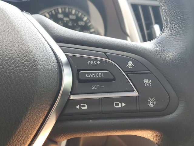 2022 INFINITI Q60 LUXE