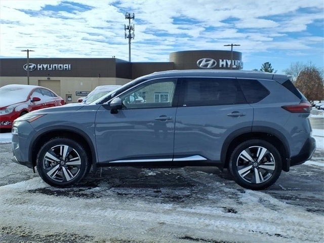 2021 Nissan Rogue Platinum