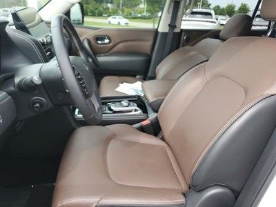 2023 INFINITI QX80 Premium Select