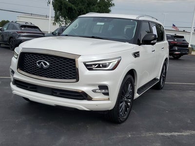 2023 INFINITI QX80 Premium Select