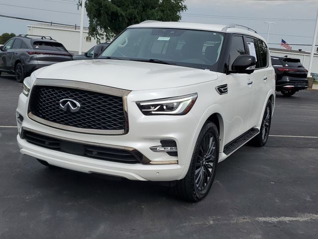 2023 INFINITI QX80 Premium Select