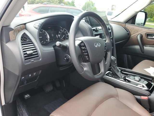 2023 INFINITI QX80 Premium Select