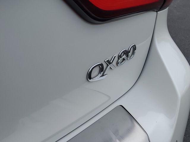 2023 INFINITI QX80 Premium Select