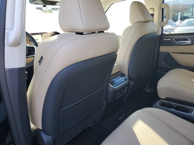 2026 INFINITI QX80 PURE