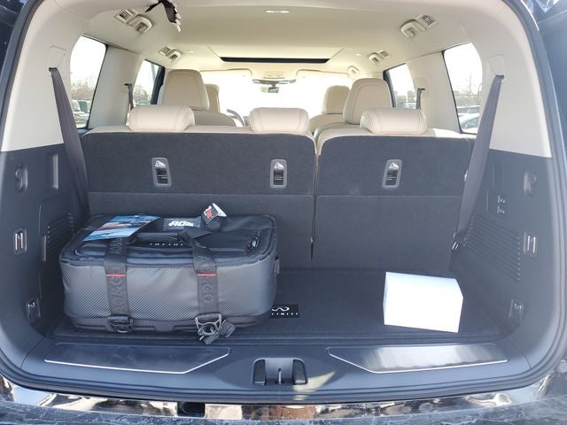 2026 INFINITI QX80 PURE