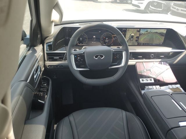 2027 INFINITI QX80 LUXE