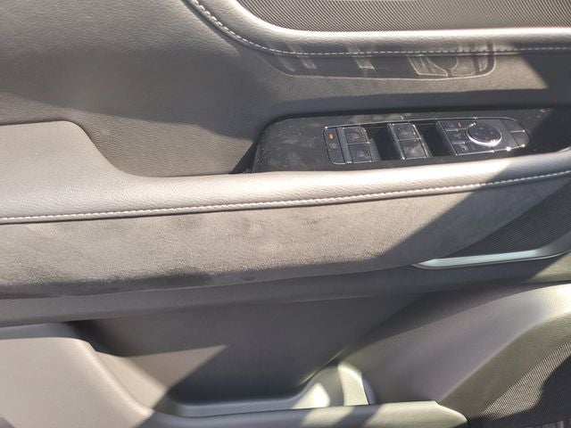 2027 INFINITI QX80 LUXE