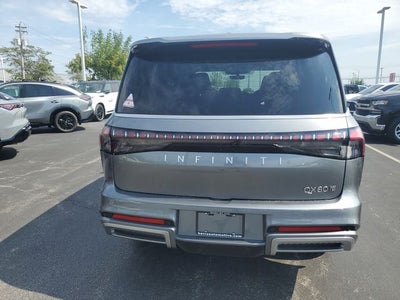 2027 INFINITI QX80 LUXE
