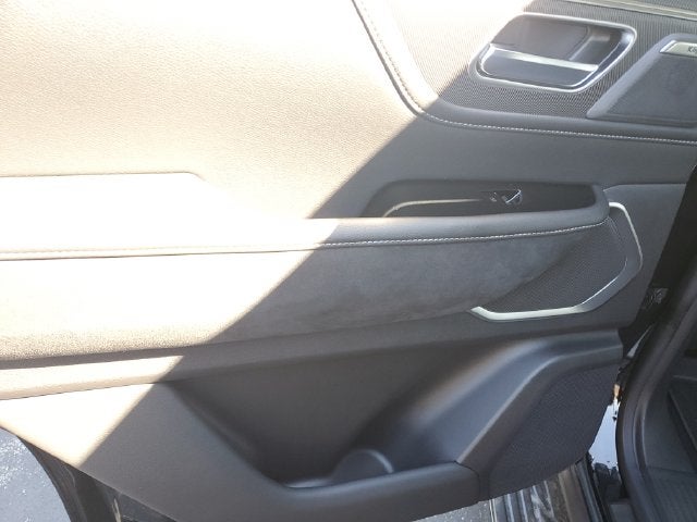 2027 INFINITI QX80 LUXE