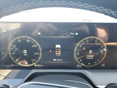 2027 INFINITI QX80 LUXE